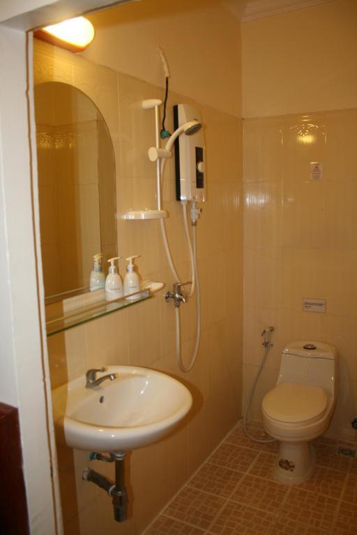 Firefly Guesthouse - The Berlin Angkor Сиемрип Номер фото