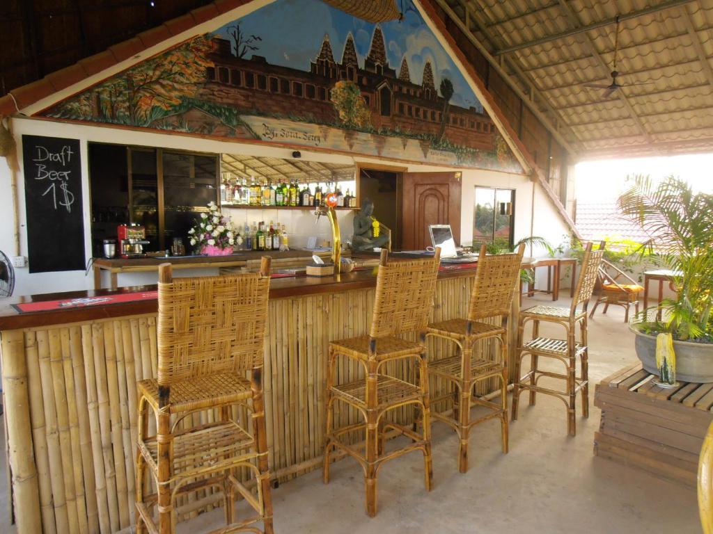 Firefly Guesthouse - The Berlin Angkor Сиемрип Экстерьер фото