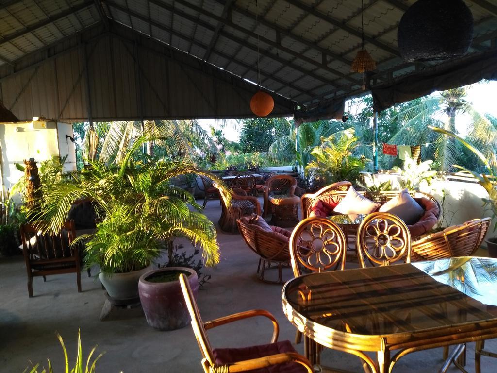 Firefly Guesthouse - The Berlin Angkor Сиемрип Экстерьер фото